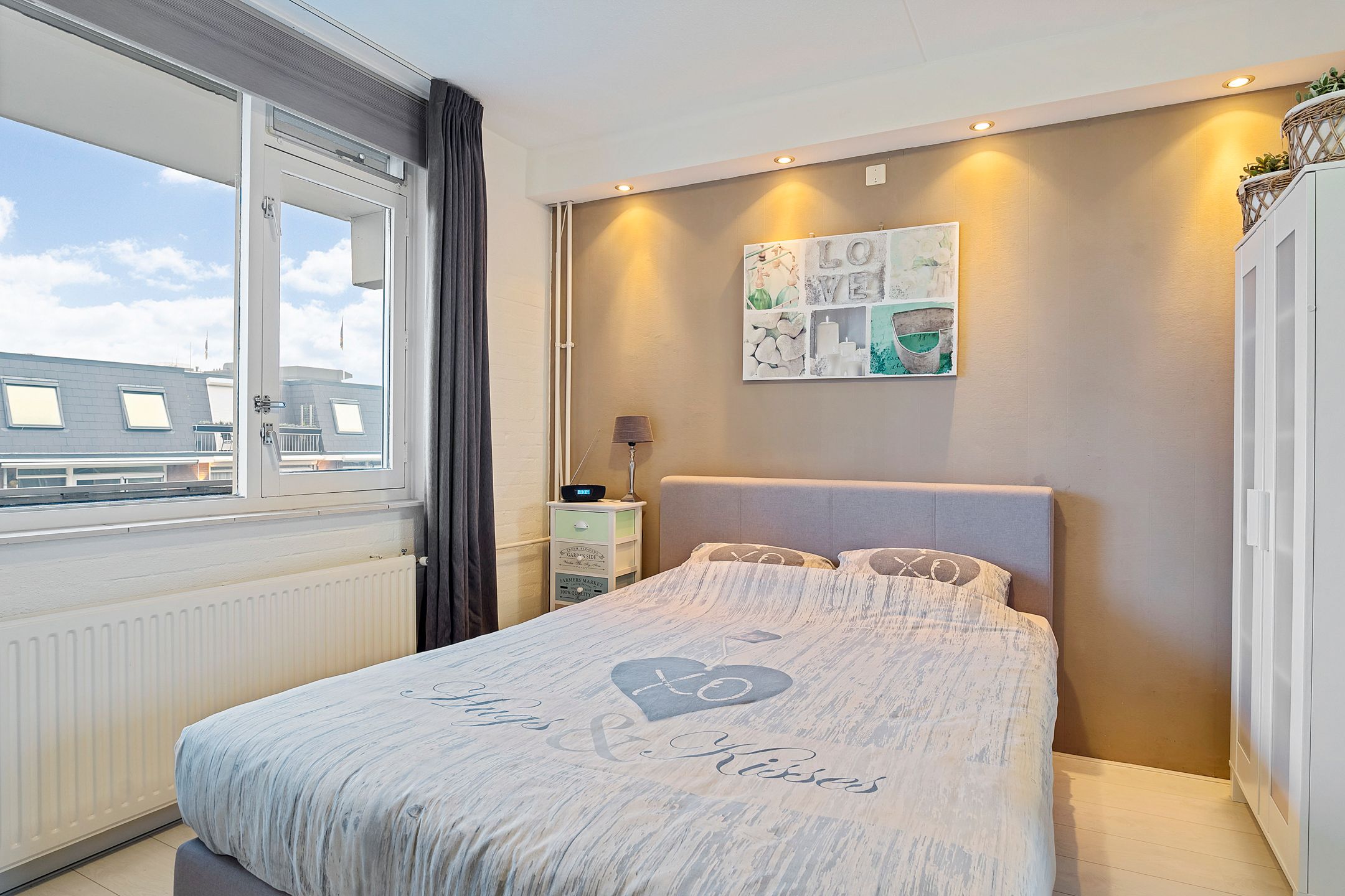 Photo 3 of Westvest 125