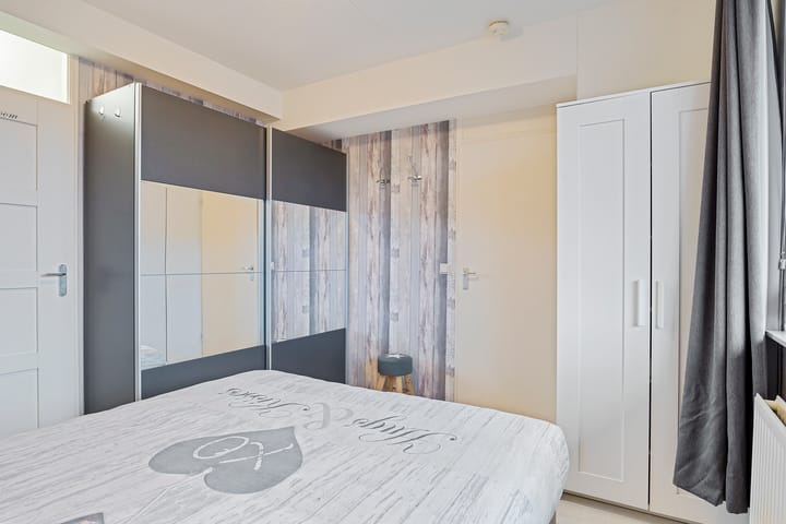 Photo 22 of Westvest 125