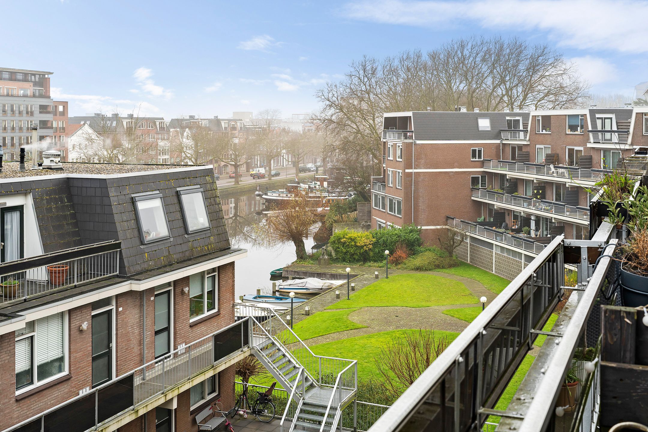 Photo 27 of Westvest 125