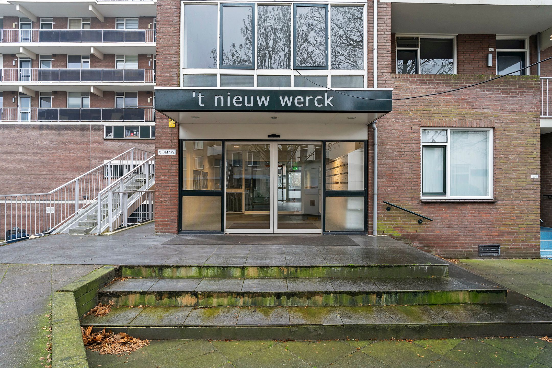 Photo 33 of Westvest 125