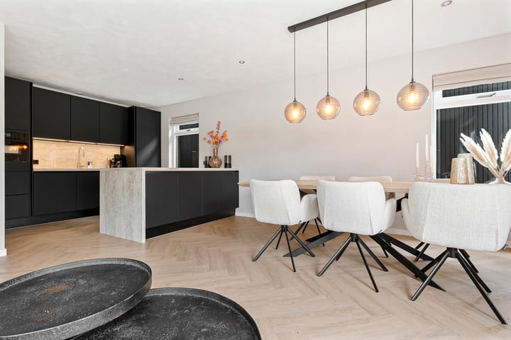 Foto 3 van Van Akenwei 53