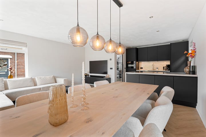 Foto 6 van Van Akenwei 53