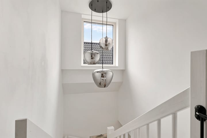 Foto 17 van Van Akenwei 53