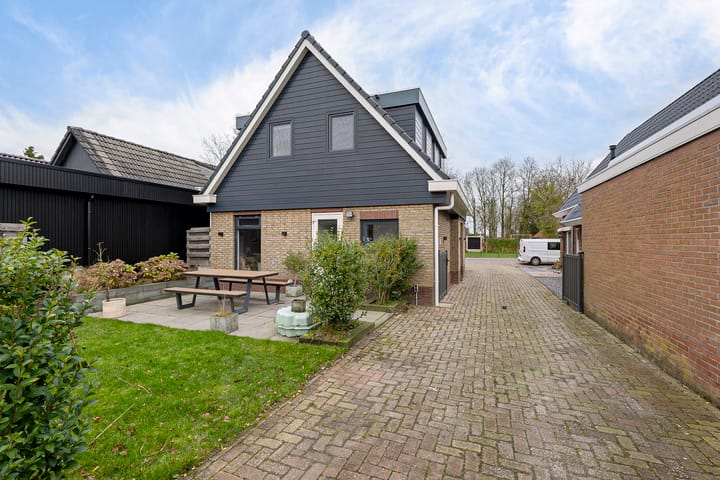 Foto 30 van Van Akenwei 53