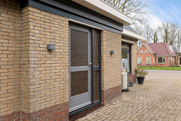 Foto 39 van Van Akenwei 53