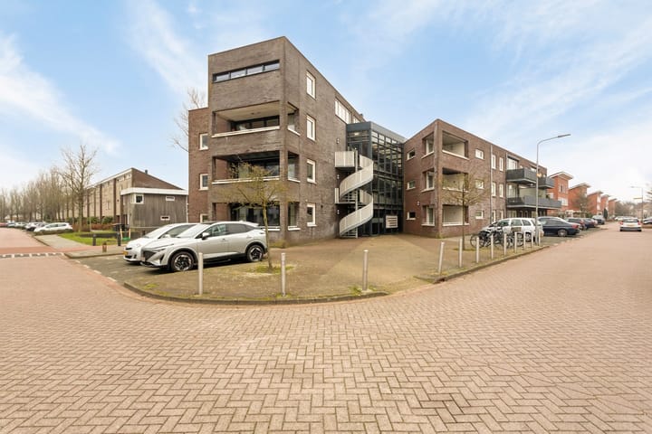 Photo 36 of Fien de la Marstraat 2