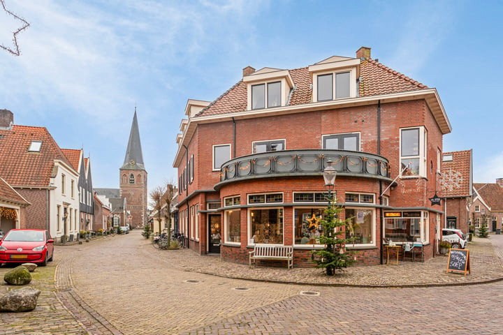 Bekijk foto 40 van Marktstraat 16-A