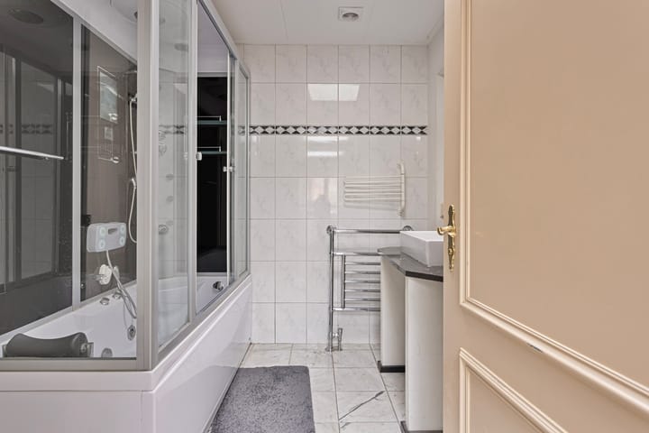 Foto 16 van Minstraat 1