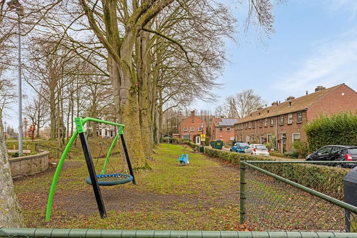 Foto 33 van Minstraat 1