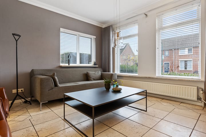 Foto 16 van Beekstraat 27