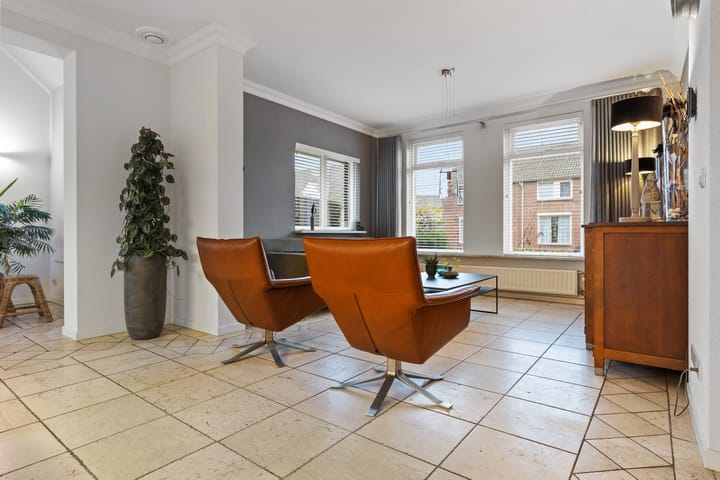 Foto 17 van Beekstraat 27