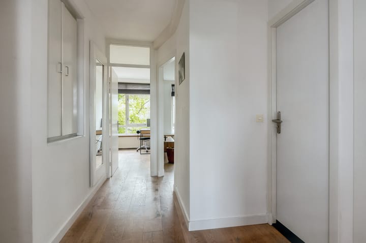 Photo 4 of Herenstraat 173