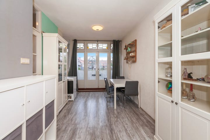 Foto 9 van Pieter van Aschstraat 10-C