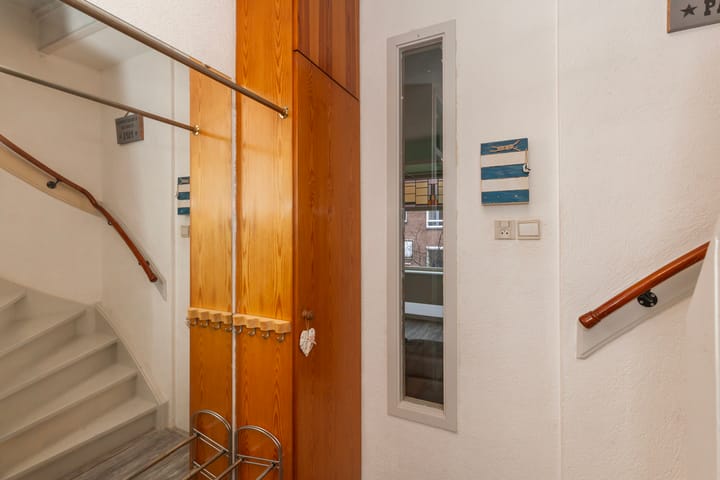 Foto 23 van Pieter van Aschstraat 10-C