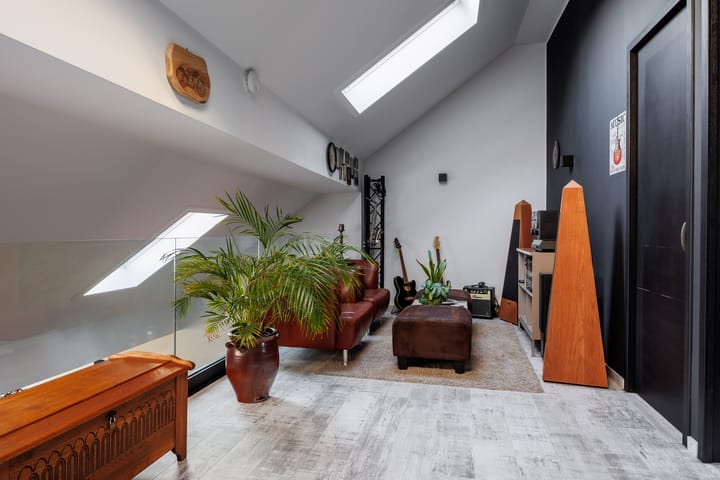 Foto 38 van Houtstraat 17