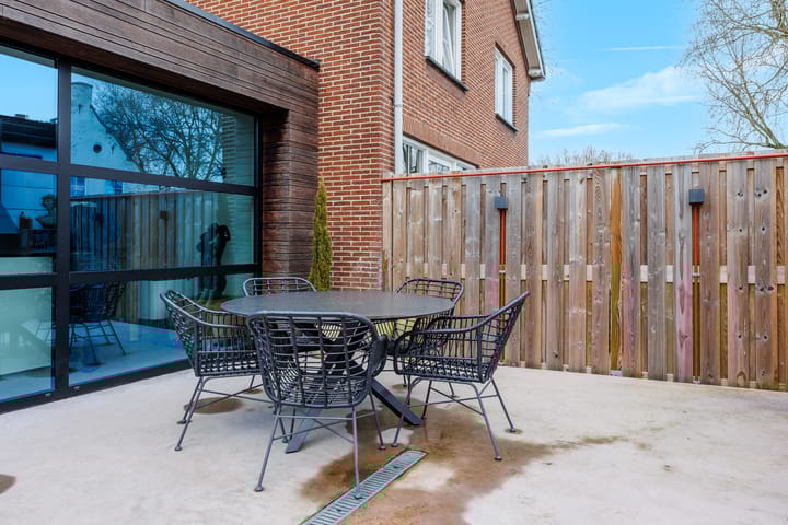 Foto 42 van Houtstraat 17