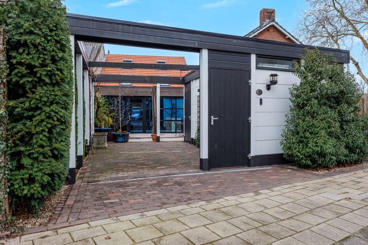 Foto 48 van Houtstraat 17