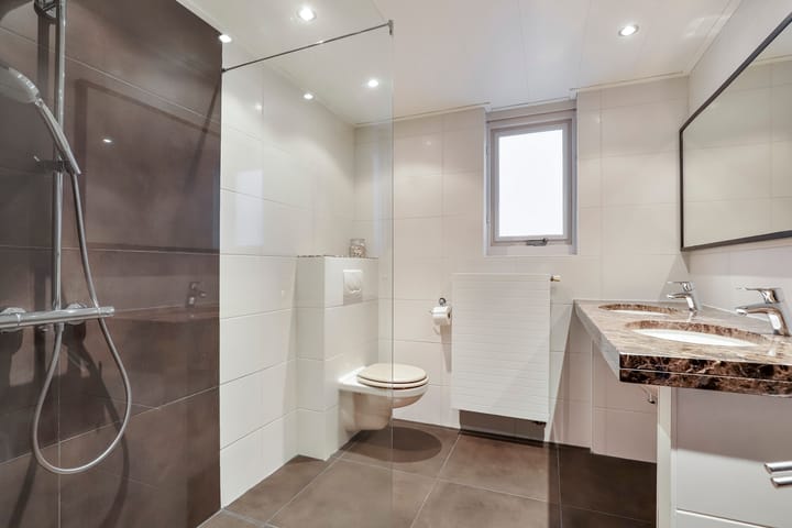 Foto 16 van de Plataan 67