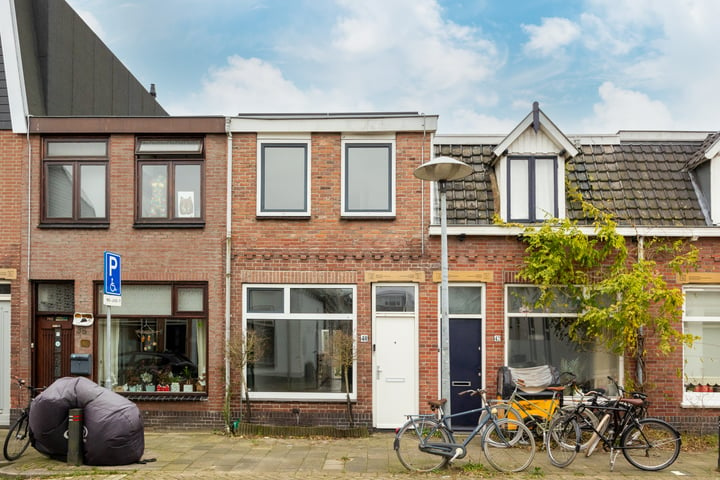 Bekijk foto 2 van Seringstraat 40