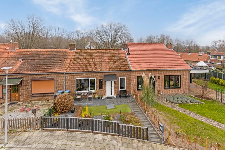 Foto 3 van Leeuwerikstraat 28