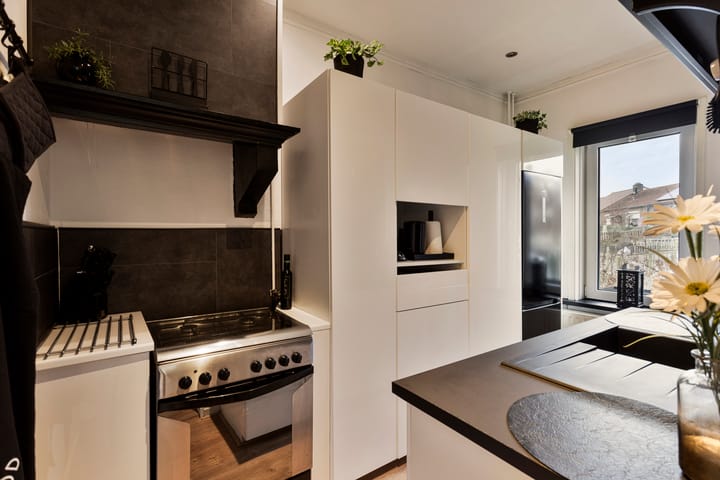 Foto 14 van Leeuwerikstraat 28