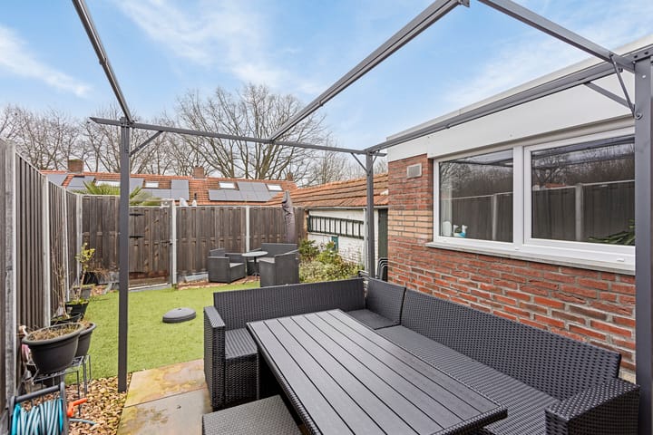 Foto 33 van Leeuwerikstraat 28