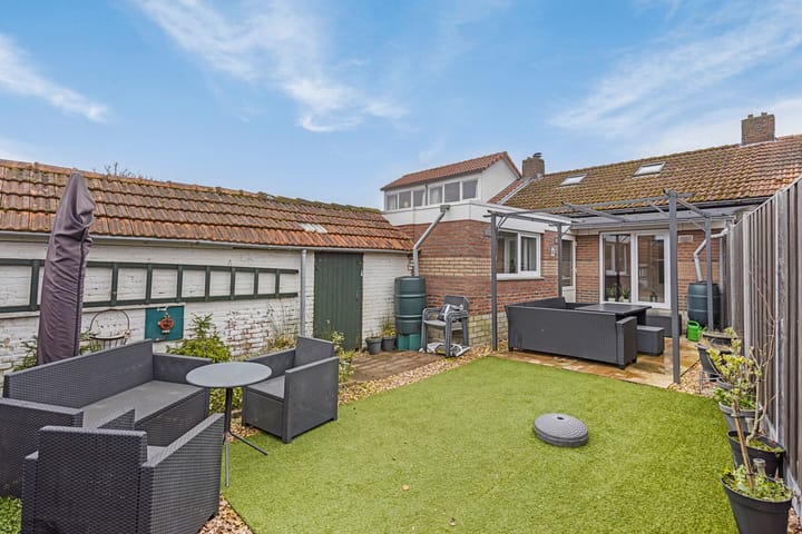 Foto 35 van Leeuwerikstraat 28