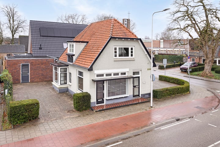 View photo 1 of Hoofdstraat 166