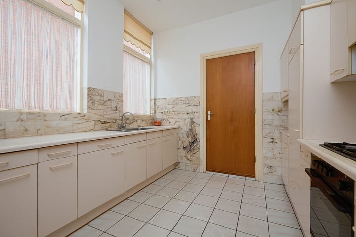 Foto 20 van Heereweg 272