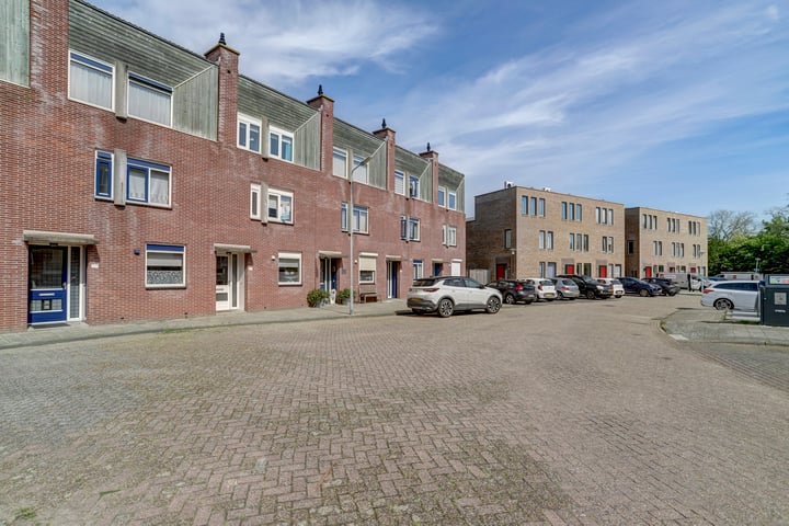 Bekijk foto 30 van Van Dishoeckstraat 231