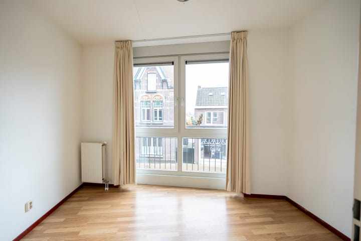 Photo 9 of Stationsstraat 33-03