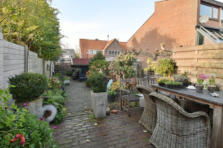 Bekijk foto 3 van Hellingstraat 27