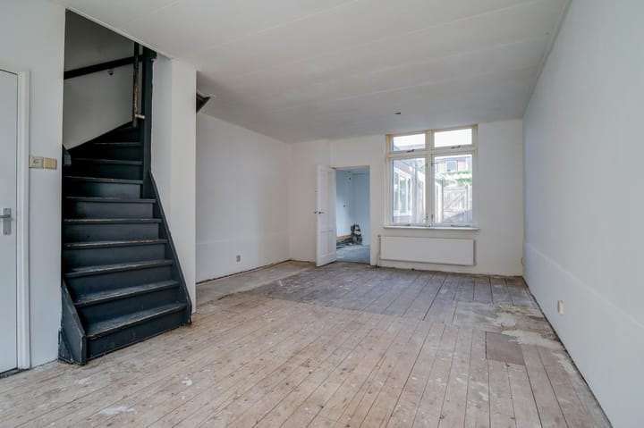 Foto 2 van De Ruijterstraat 47