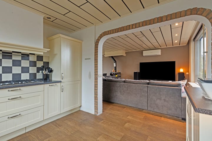 Foto 10 van Molenweg 26