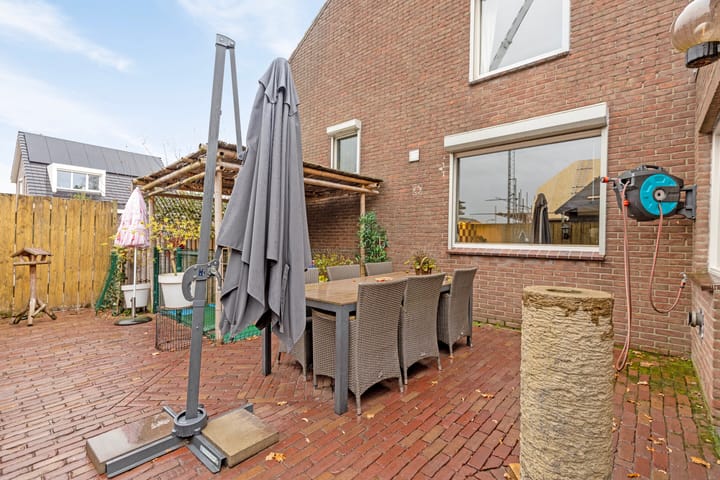 Foto 24 van Molenweg 26