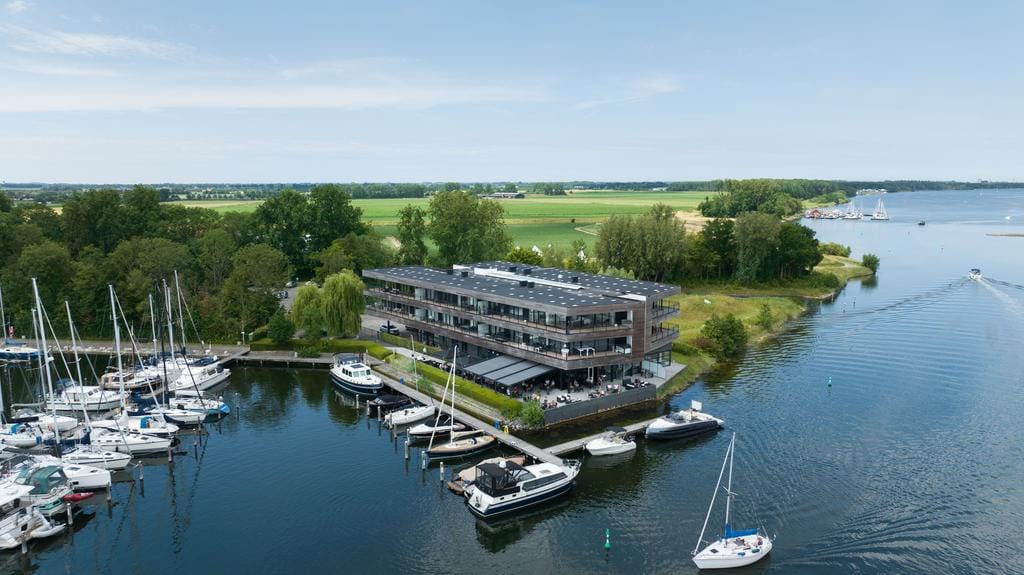 Foto 44 van Muidenweg 1-H