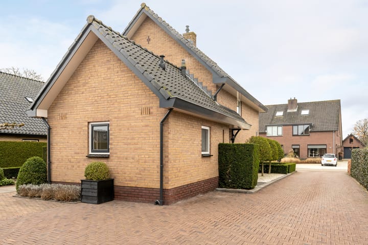 Photo 36 of Aardhuisweg 21