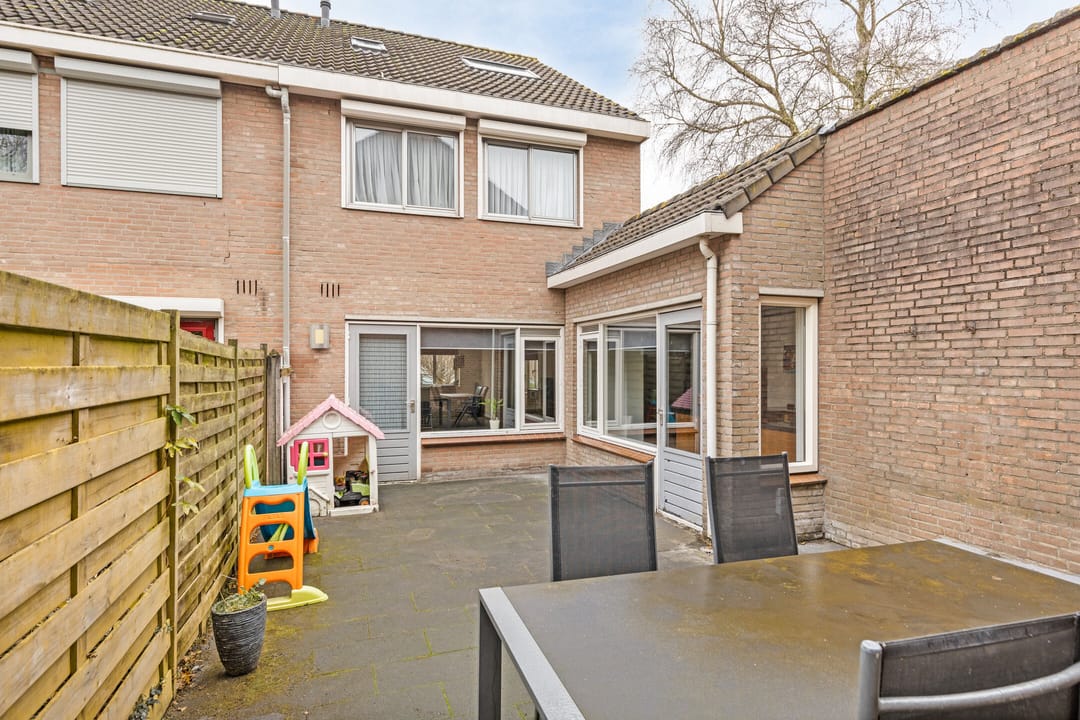 Photo 26 of Vermeerplantsoen 129