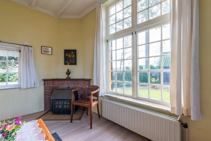 Foto 10 van Eemnesserweg 27