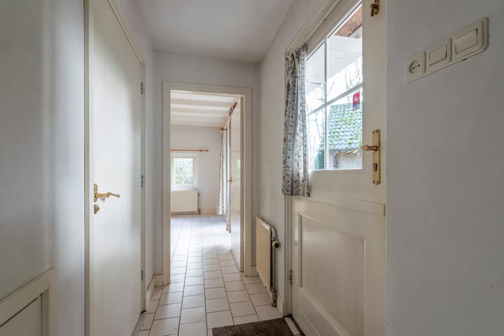 Foto 11 van Eemnesserweg 27