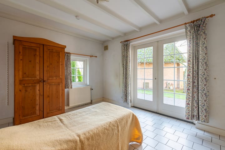 Foto 12 van Eemnesserweg 27