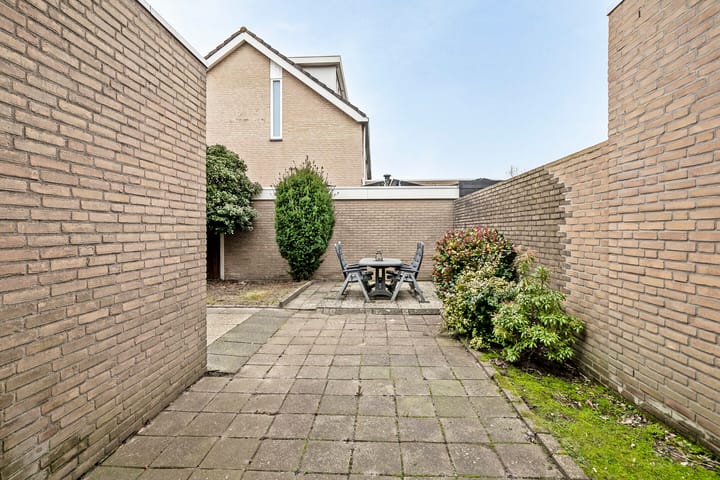 Foto 22 van Schoolstraat 50