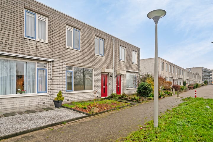 Foto 9 van Benny Goodmanstraat 32