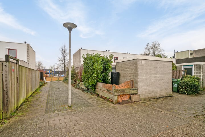 Bekijk foto 31 van Benny Goodmanstraat 32