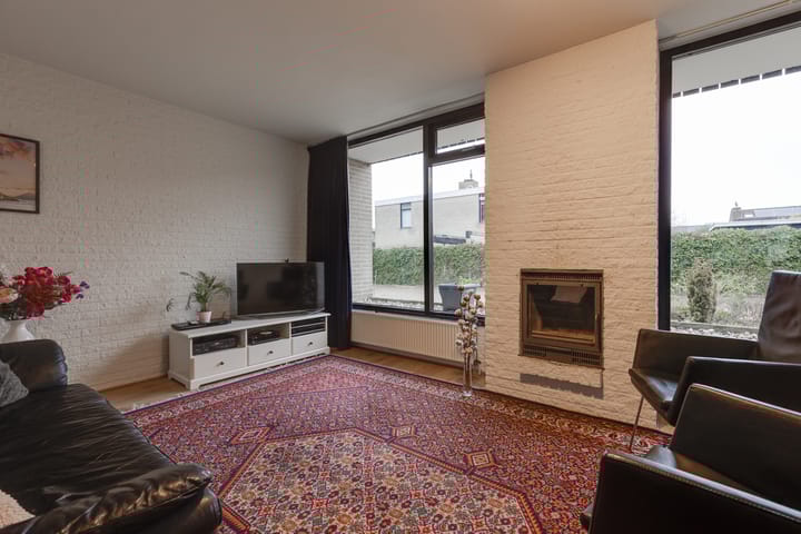 Foto 8 van Pasbree 107