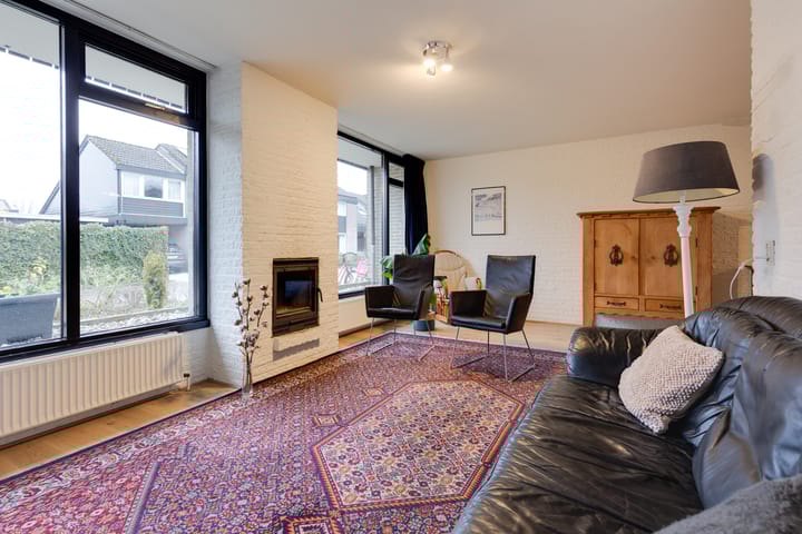 Foto 11 van Pasbree 107