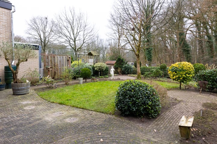 Foto 47 van Pasbree 107