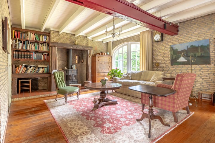 Foto 2 van Legstraat 12