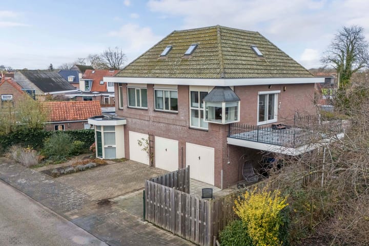 Photo 2 of Schoolweg 17-A