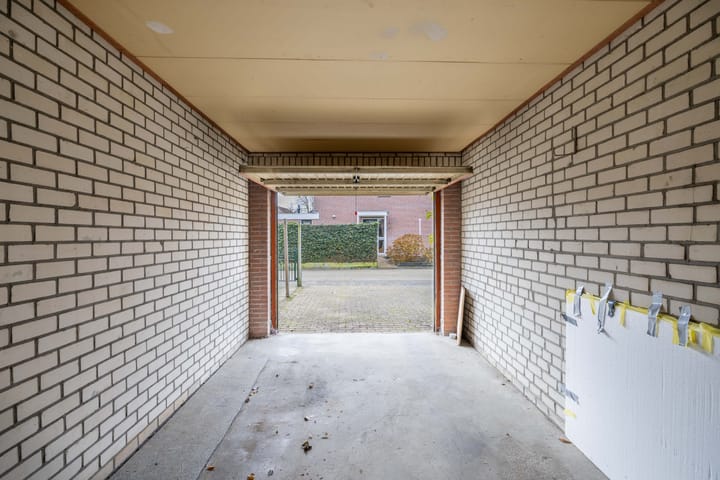 Photo 29 of Schoolweg 17-A